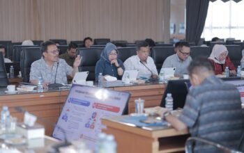 Target Pendapatan APBD Kalsel 2027 Dipatok Rp8 Triliun, Berpeluang Tembus Rp9 Triliun 4 IMG 20260721 WA0043