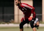 Ajax Versus FK Vojvodina, Saatnya Pembuktian Maarten Paes di Liga Conference League