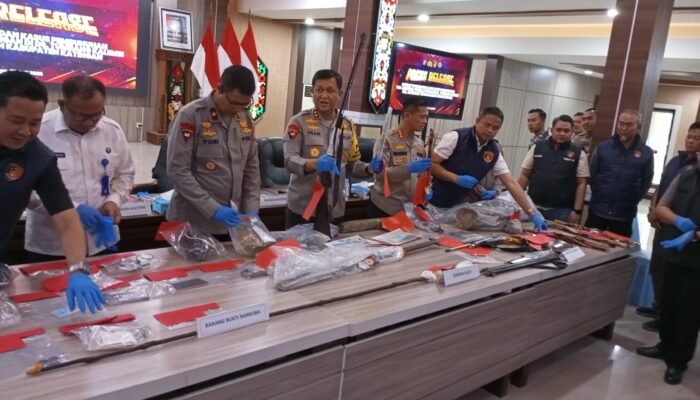 Sembilan Tersangka Pelaku Pembunuhan Tiga Anggota Polres Katingan Dituntut Pasal Berlapis
