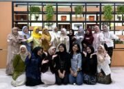 Srikandi PLN Indonesia Power UBP Barito Rayakan Hari Kebaya Nasional dengan Semangat Pelestarian Budaya