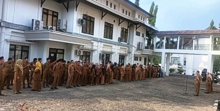 Gelar Apel Pagi, Pegawai Setwan Balangan Tingkatkan Disiplin 1 IMG 20260727 WA0029