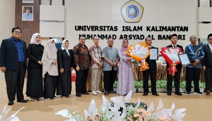 Yudisium FISIP UNISKA, Rektor Dorong Lulusan Siap Bersaing dan Terus Berinovasi