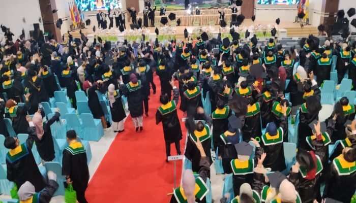 90 Persen Wisudawan Uniska Sudah Bekerja, Rektor: Ilmu Harus Berdampak di Tempat Mengabdi