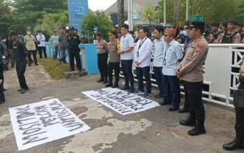 Dampak Pemadaman, Perhimpunan Perunggasan Kalteng Demo Damai PLN Kalteng 4 IMG 20260730 WA0011