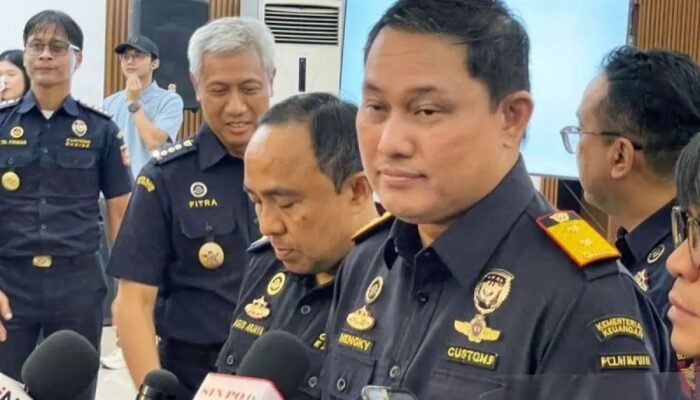 Pilot Malaysia Pembawa Ekstasi Diupah Rp220 juta