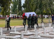 Diantar Upacara Militer, Kol. Inf. (Purn) Nasib Alamsyah Dimakamkan di Taman Makam Pahlawan