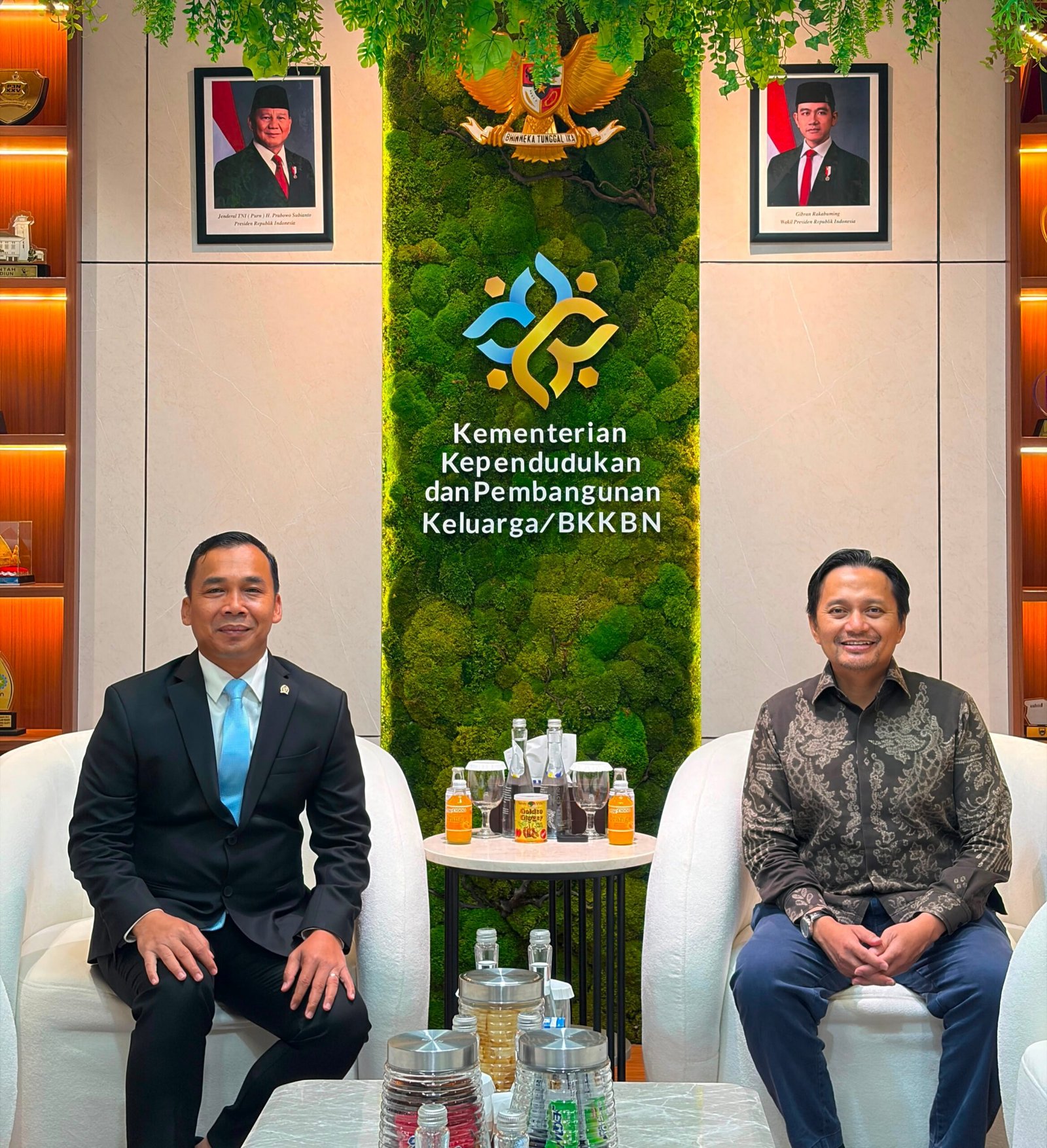 Wagub Kalsel Hasnuryadi Perkuat Sinergi dengan Menteri Wihaji, Bahas Pembangunan Keluarga hingga Percepatan Penurunan Stunting 1 IMG 20260710 123238 scaled