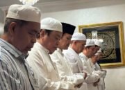 Warisi Tradisi Almarhum Orangtua, Hasnuryadi Ajak Pemain Barito Putera Salat Hajat dan Doa Bersama