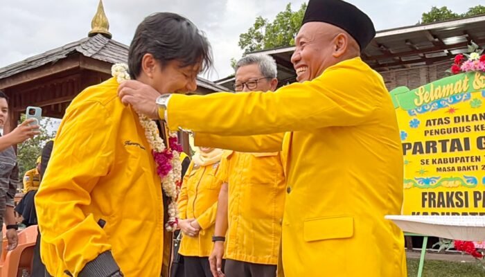 Hasnuryadi Kukuhkan Pengurus Golkar di 11 Kecamatan Tanah Laut, Perkuat Konsolidasi hingga Desa