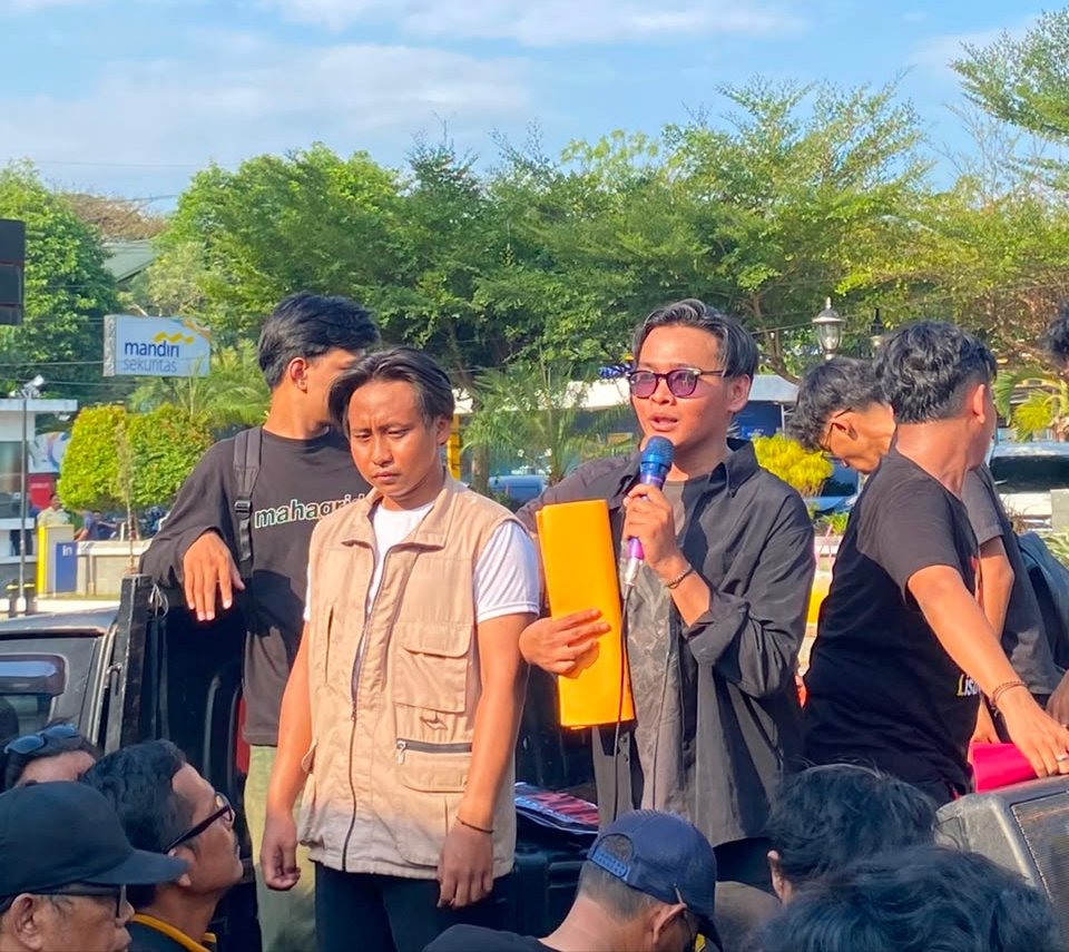 Dialog Batal, FDM Banjarmasin Gelar Aksi ke Kantor PLN Tuntut Penjelasan Pemadaman 1 IMG 20260730 112314