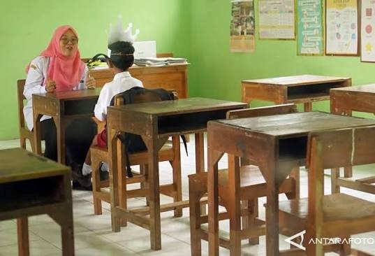SD Sekolah Rakyat Kekurangan Murid 1 sd