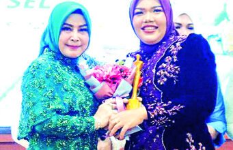 Ketua GOW Tapin Hadiri Peringatan Hari Kebaya Nasional 5 tpin
