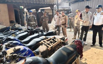 Ratusan Motor “Peminum BBM” Operasi di SPBU 7 1 3 klm 11 cm motor gaung cek spbu