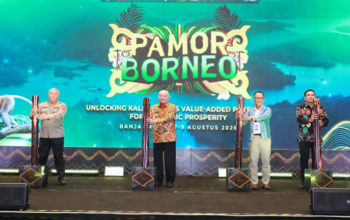 1 4 klm klm Kontrak Pemprov 7 Gubernur H Muhidin resmi buka Pamor Borneo 2026