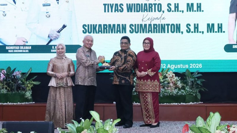 Gubernur Muhidin dan Wagub Hasnuryadi Sambut Kajati Baru Kalsel 1 Hal 1 35 KLM KOntrak Pemprov Kalsel 1