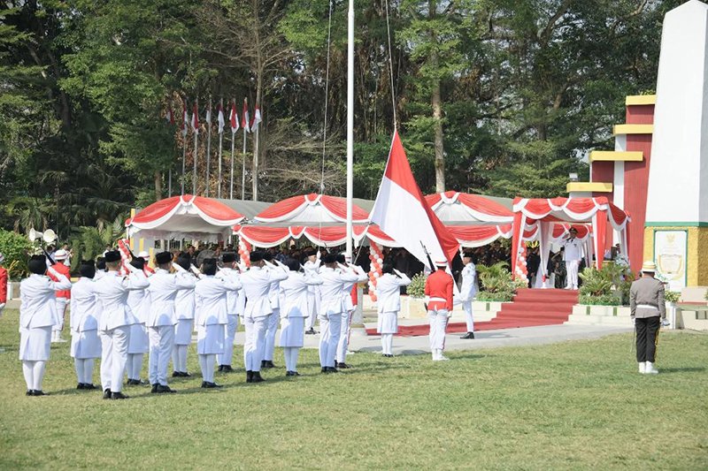 Pemkab HSS Upacara HUT ke-81 RI 1 Hal 12 HSS 1 3 klm 11