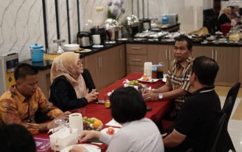 Bupati HSS Tegaskan Re-Akreditasi RSUD untuk Peningkatan Pelayanan 4 Hal 12 HSS 1 3 klm 15