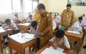 Pemkab HSS Gelar Psikotes Bakat dan Minat Ribuan Siswa SMP 4 Hal 12 HSS 1 3 kln 1