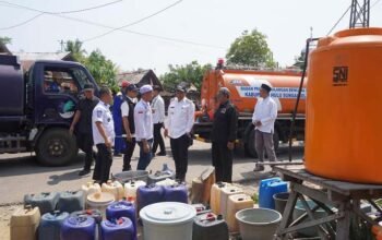 10.000 Liter Air Bersih Disalurkan ke Desa Gumbil 5 Hal 12 HSS 3 klm 16