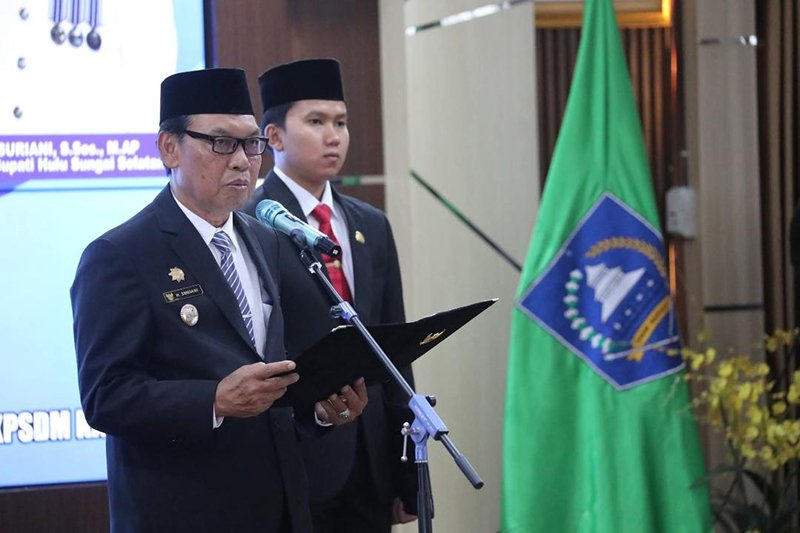 Wabup Lantik Sejumlah Pejaba 1 Hal 12 HSS 3 klm 3