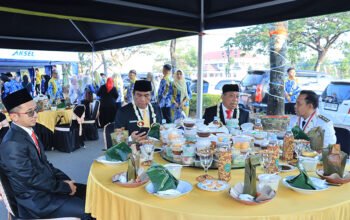 Ribuan Jajanan Gratis Meriahkan HUT ke-81 Kemerdekaan RI di Tapin 4 Hal 12 Tapin 35 klm 4