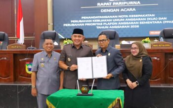 Tekankan Efisiensi Fiskal Pemkab dan DPRD Tanah Laut Tandatangani Nota Kesepakatan Perubahan KUA-PPAS 2026 4 Hal 2 Tala 1 3 klm 10