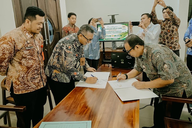 Hal 4 4 KLM Martapura Bangunan Kerjasama