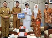Apresiasi Paskibraka Nasional, Bupati Beri Siti Hadiah Umrah