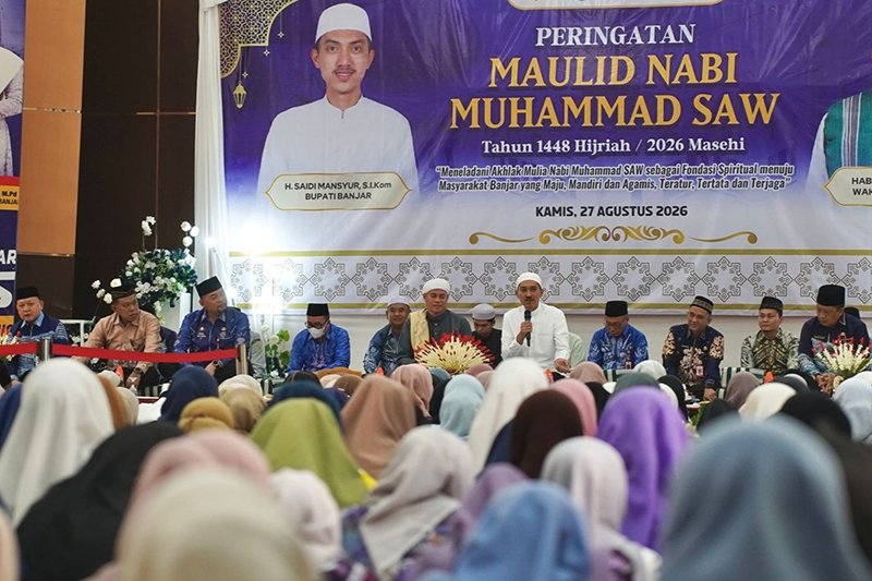 Hal 4 4 KLM Martapura Maulid Nabi