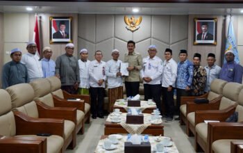Hal 4 4 KLM Martapura Siapkan Istighosah