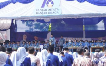 Hal 4 4 KLM Martapura Upacara Harjad