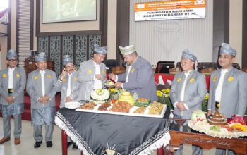 Paripurna Harjad Banjar, Komitmen Bersama Membangun Daerah 4 Hal 4 4 kLM MTP HARI JADI