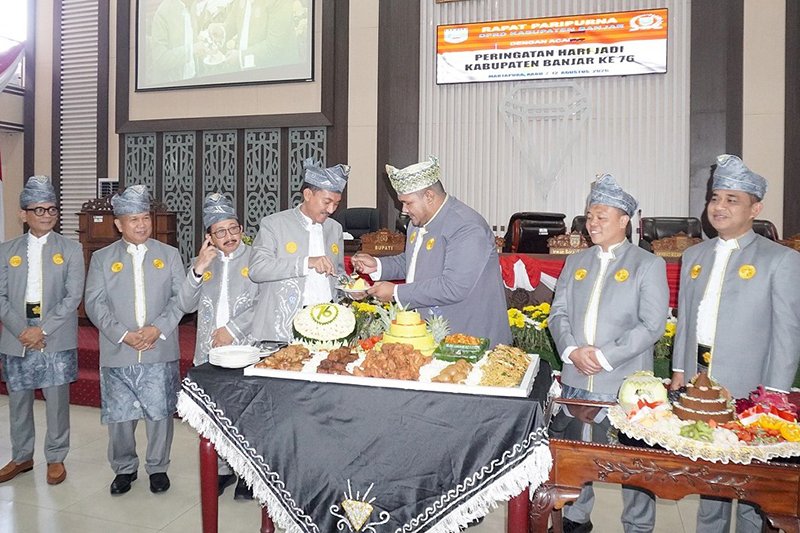 Hal 4 4 kLM MTP HARI JADI