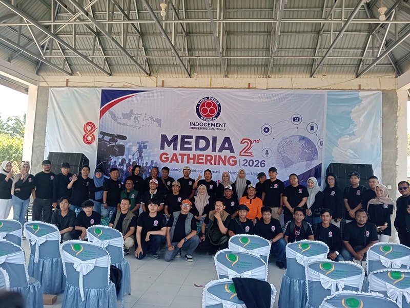 Wartawan Kotabaru Berkunjung ke UMKM Lomba Tulis dan Foto 1 Hal 4 Kotabaru 1 3 klm 12