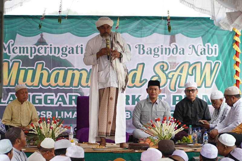 Wali Kota Yamin Hadiri Maulid Nabi, Perkuat Semangat Keteladanan dan Kebersamaan 1 Hal 5 3 KLM Kontrak 2 15