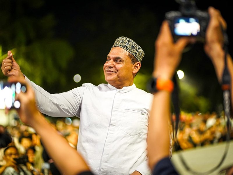 Ribuan Warga Banjarbaru Bersholawat Bersama Haddad Alwi 1 Hal 6 3 KLM BJB 1 11