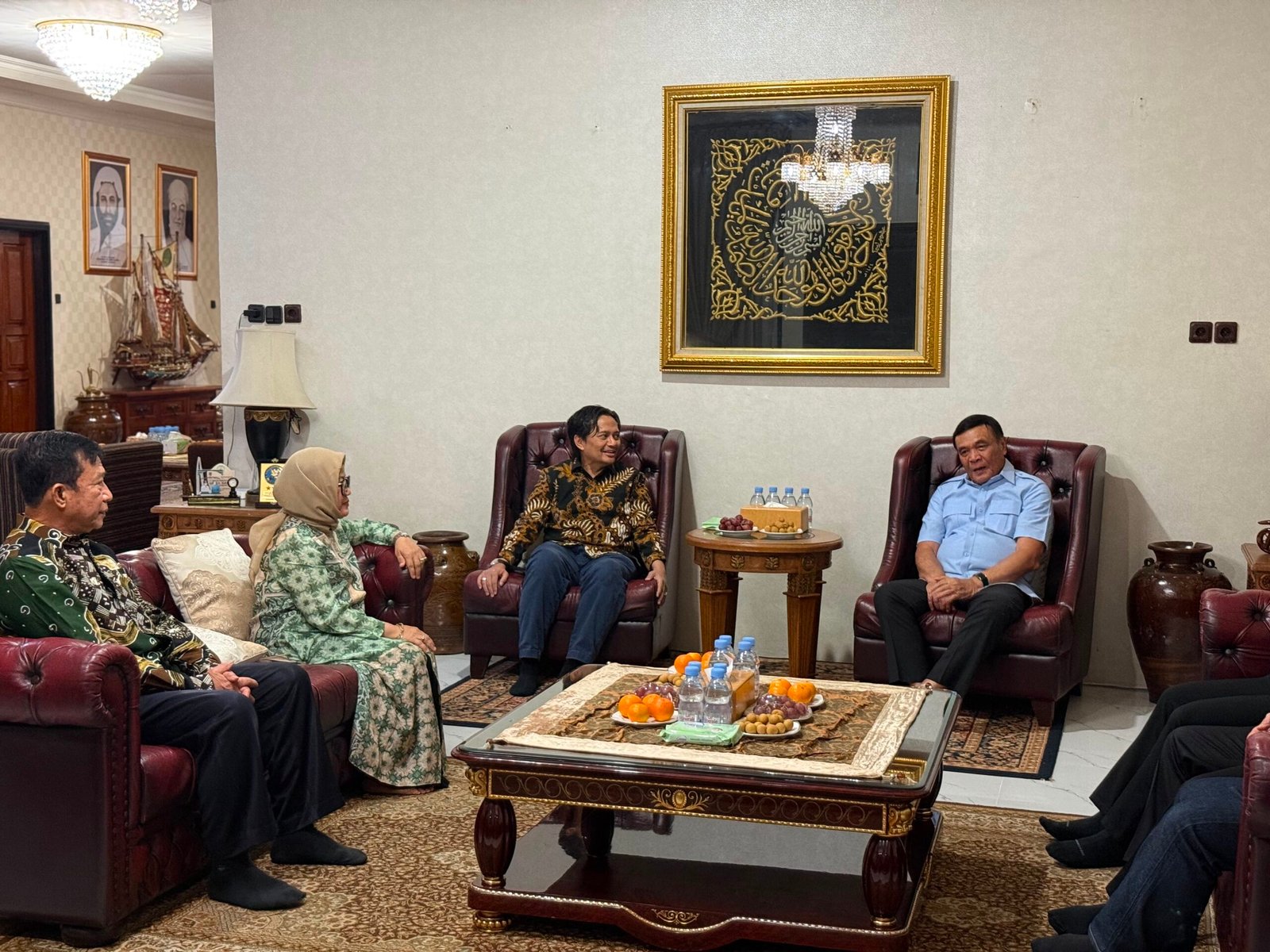Silaturahmi Tak Pernah Putus, Menko Polkam Djamari Chaniago Kembali Sambangi Keluarga Besar Hasnur Group 1 IMG 20260801 WA0057 scaled