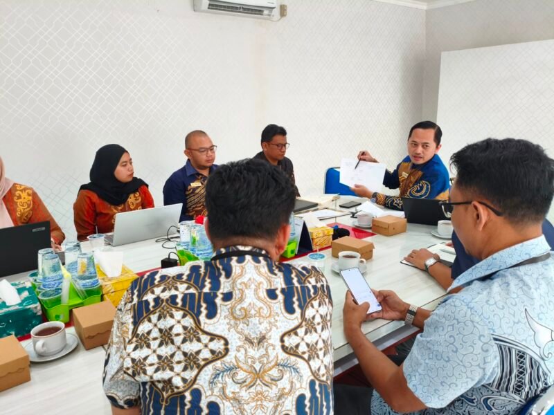 Tindaklanjuti Laporan Masyarakat, Ombudsman Kalsel Minta Penjelasan PLN 1 IMG 20260802 WA0010 scaled e1785655706260