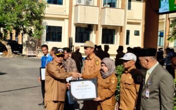 Desa Berprestasi Raih Penghargaan, Bupati HST Dorong Kemandirian 4 IMG 20260803 WA0030
