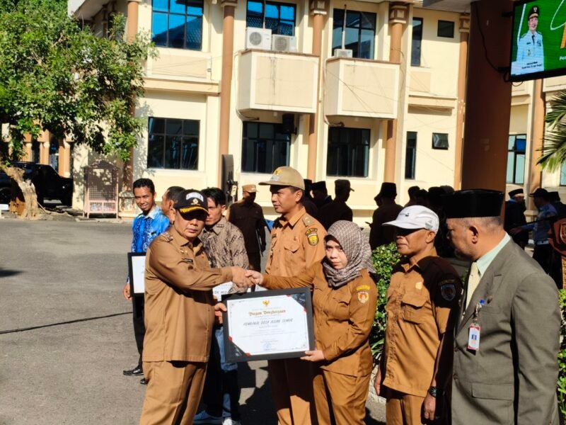 Desa Berprestasi Raih Penghargaan, Bupati HST Dorong Kemandirian 1 IMG 20260803 WA0030 scaled e1785755091768