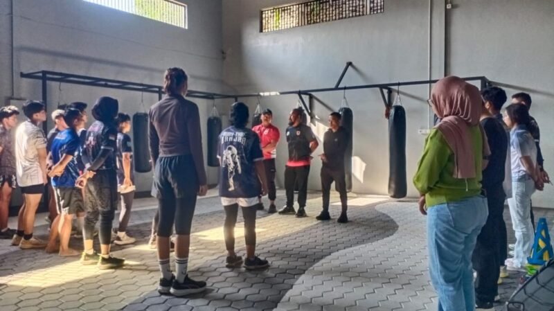 Kalsel Kirim Sembilan Atlet di Kejuaraan Indonesia Muaythai Championship 2026 1 IMG 20260804 WA0008 e1785802322505