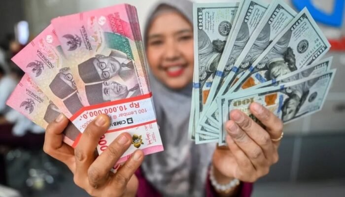 Rupiah Melemah Jadi Rp18.029 per Dolar AS
