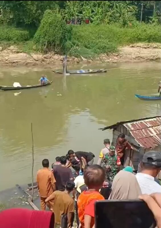 Jasad Bayi Malang Masih Bertali Pusar Mengapung di Sungai Kali Negara 1 IMG 20260804 WA0048 e1785850632282