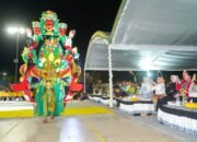 Fashion Carnaval Tapin Art Fest 2026 Tampilkan Pesona Budaya Lokal di Atas Catwalk
