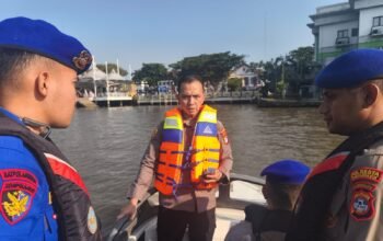 Aksi Nyata Kapolresta Banjarmasin, Ikut Susuri Sungai Martapura Hingga Korban Tenggelam Ditemukan 4 IMG 20260806 WA0069