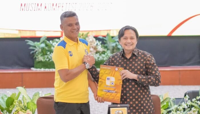 Dukung Penuh, Supian HK Dorong Barito Putera Raih Prestasi di Musim Baru 3 IMG 20260809 WA0018