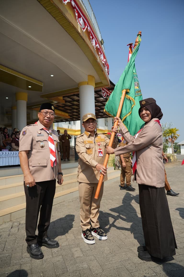 Bupati H Yamani Lepas 51 Anggota Pramuka Tapin Ikuti Jambore Nasional XII 2026 1 IMG 20260810 WA0021