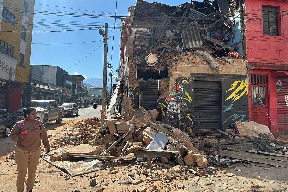 Gempa Magnitudo 7,4 Guncang Kolombia, Sedikitnya 111 Orang Meninggal Dunia 1 IMG 20260811 WA0010