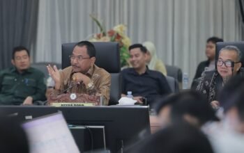 Banggar DPRD Kalsel Bahas KUA-PPAS 2027 dan KUPA-PPAS 2026, Tekankan Keseimbangan Fiskal 5 IMG 20260812 WA0003