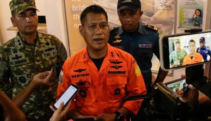 KMP Putri Yasmin Terbakar, Satu Orang Meninggal dan 212 Orang Dievakuasi